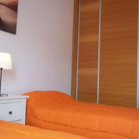 Apartment Arrecife Sleeps 6 Wifi