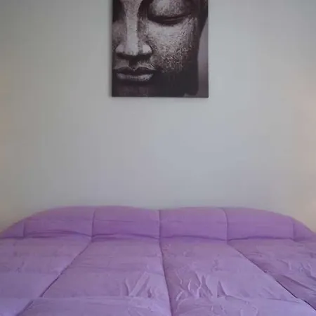 Arrecife Sleeps 6 Wifi *